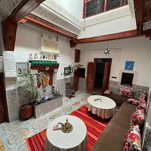 Gasthof Dar Enouiina